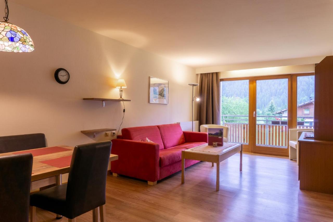 Gaestehaus Woetzer Und Landhaus Stocka Apartment Gran Bagian luar foto